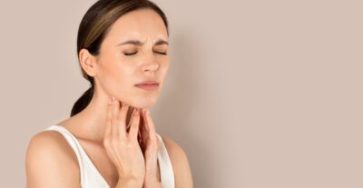 Pharyngitis,,Tonsillitis.,Upset,Millennial,Caucasian,Woman,In,White,Top,Has