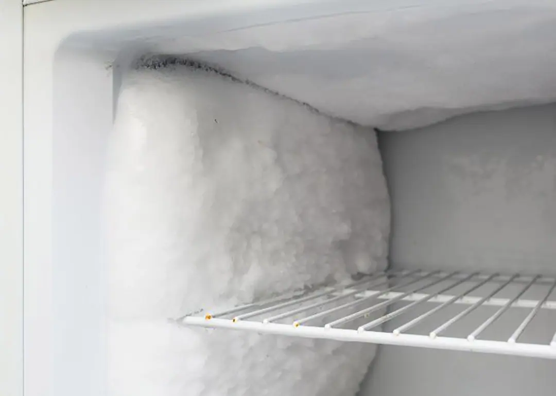 Lastuce pour degivrer un congelateur la glace disparaitra sans le debrancher 1.jpg