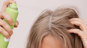 Cropped,Shot,Of,A,Young,Woman,With,Dirty,Greasy,Hair